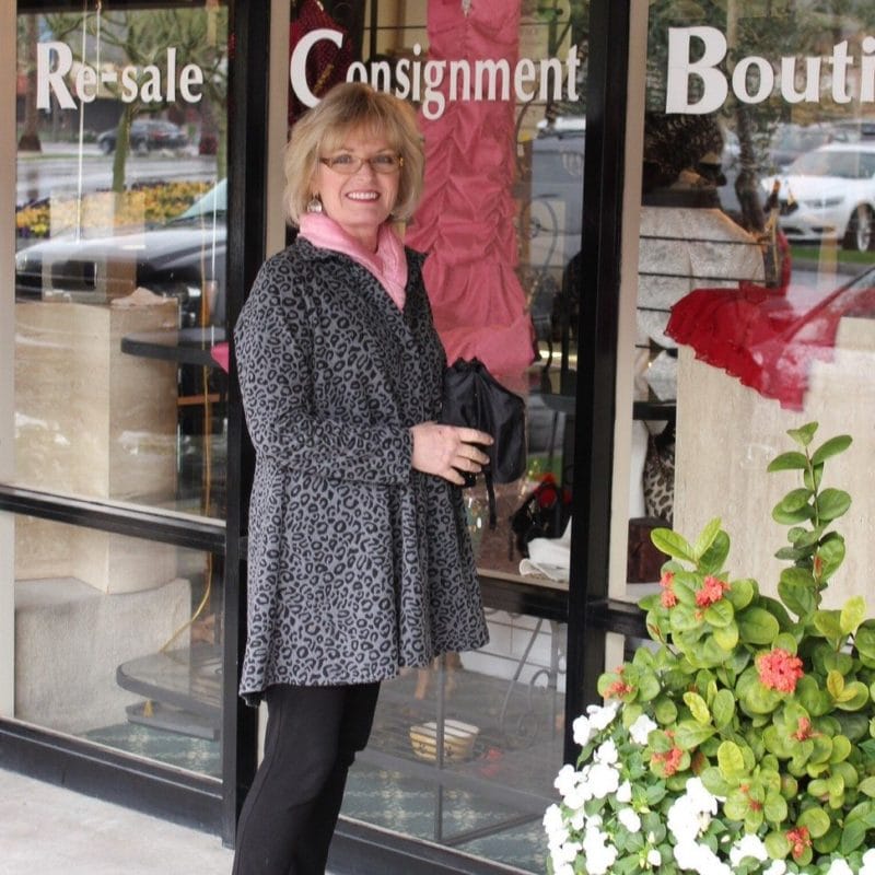 Consignment shopping in Rancho Mirage