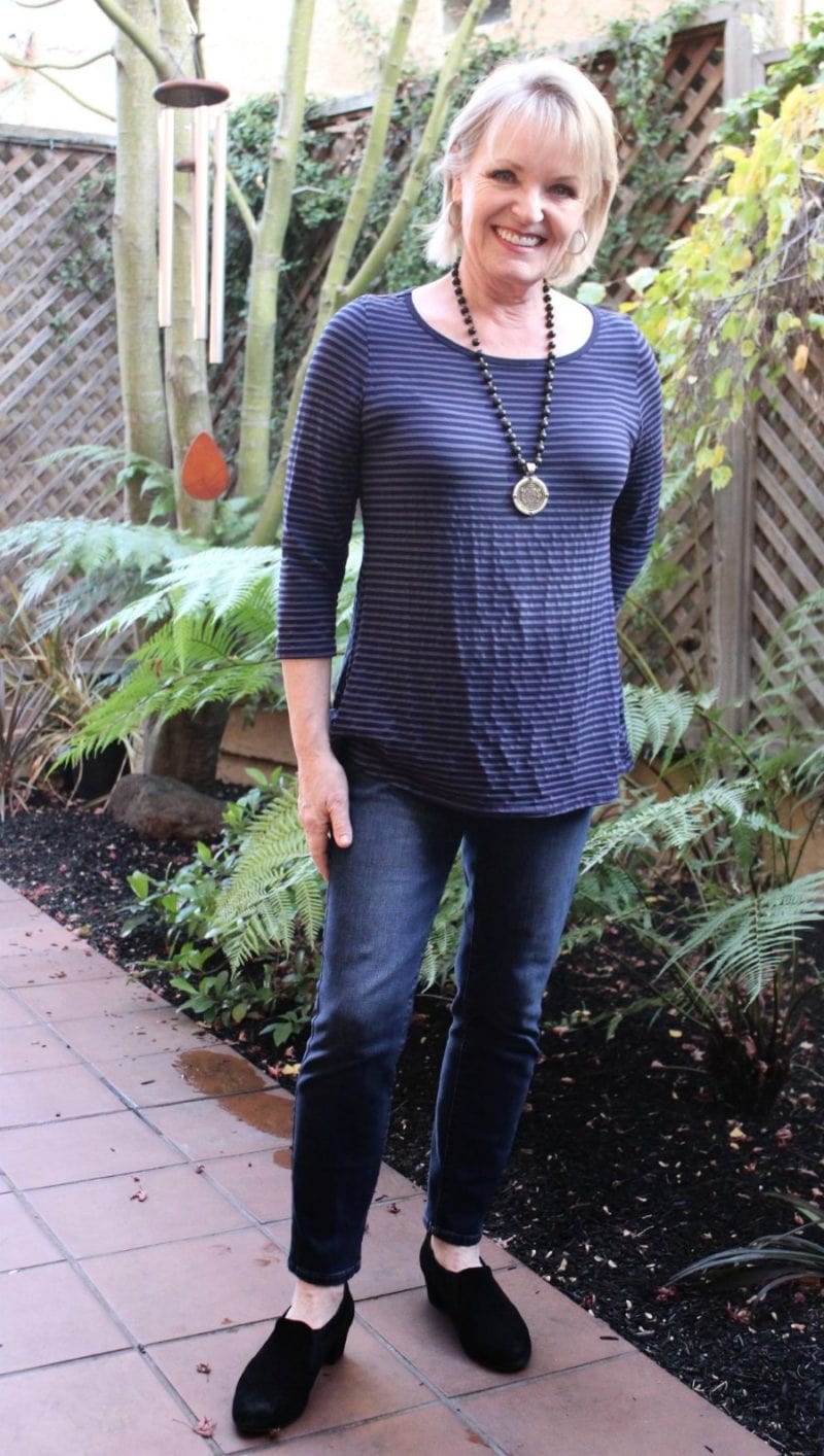 Jennifer Connolly of A Well Styled Life wearing Kleen Tee shirt