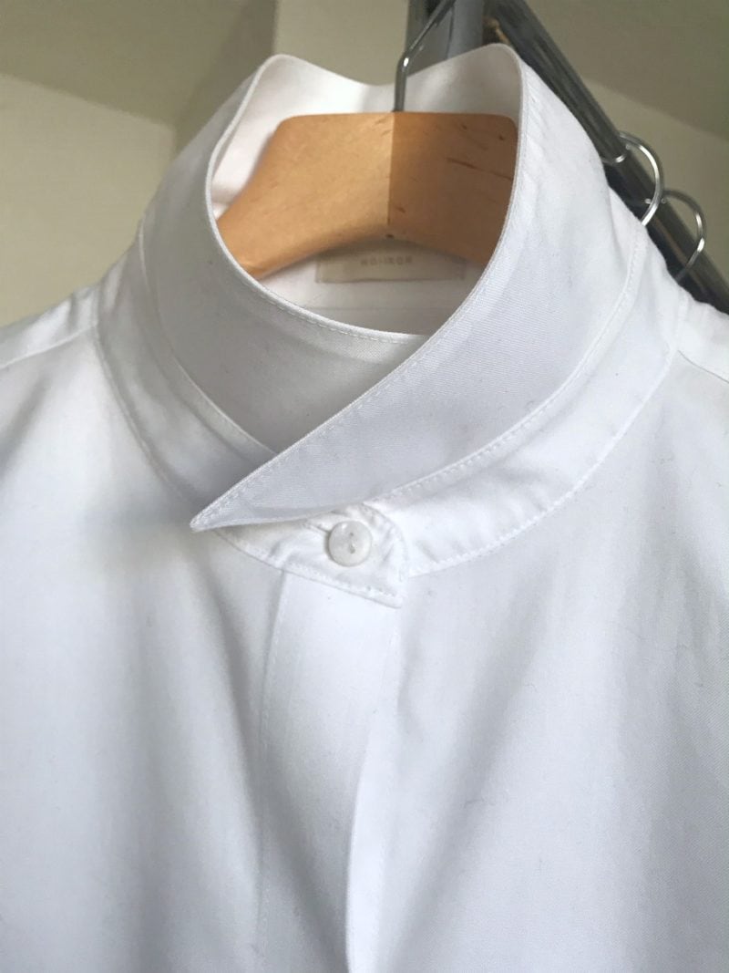 How to hang a popped collar on A Well Styled Life