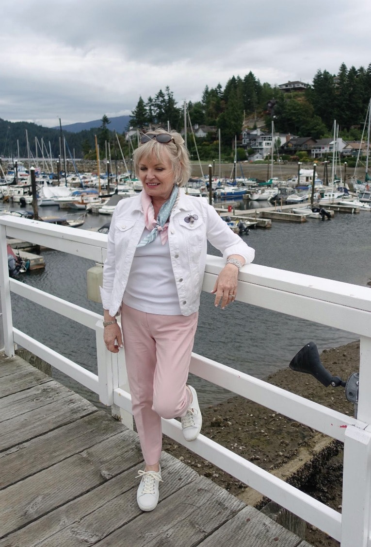 Jennifer Connolly of A Well Styled Life exploring Gibsons BC