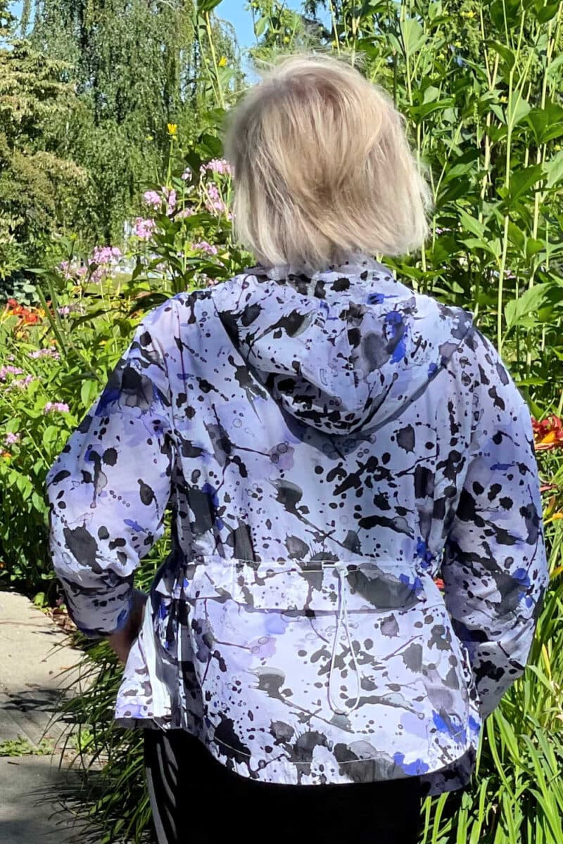 zella Shine Lightweight Packable Jacket in Silver Iridescent , Size X-Large