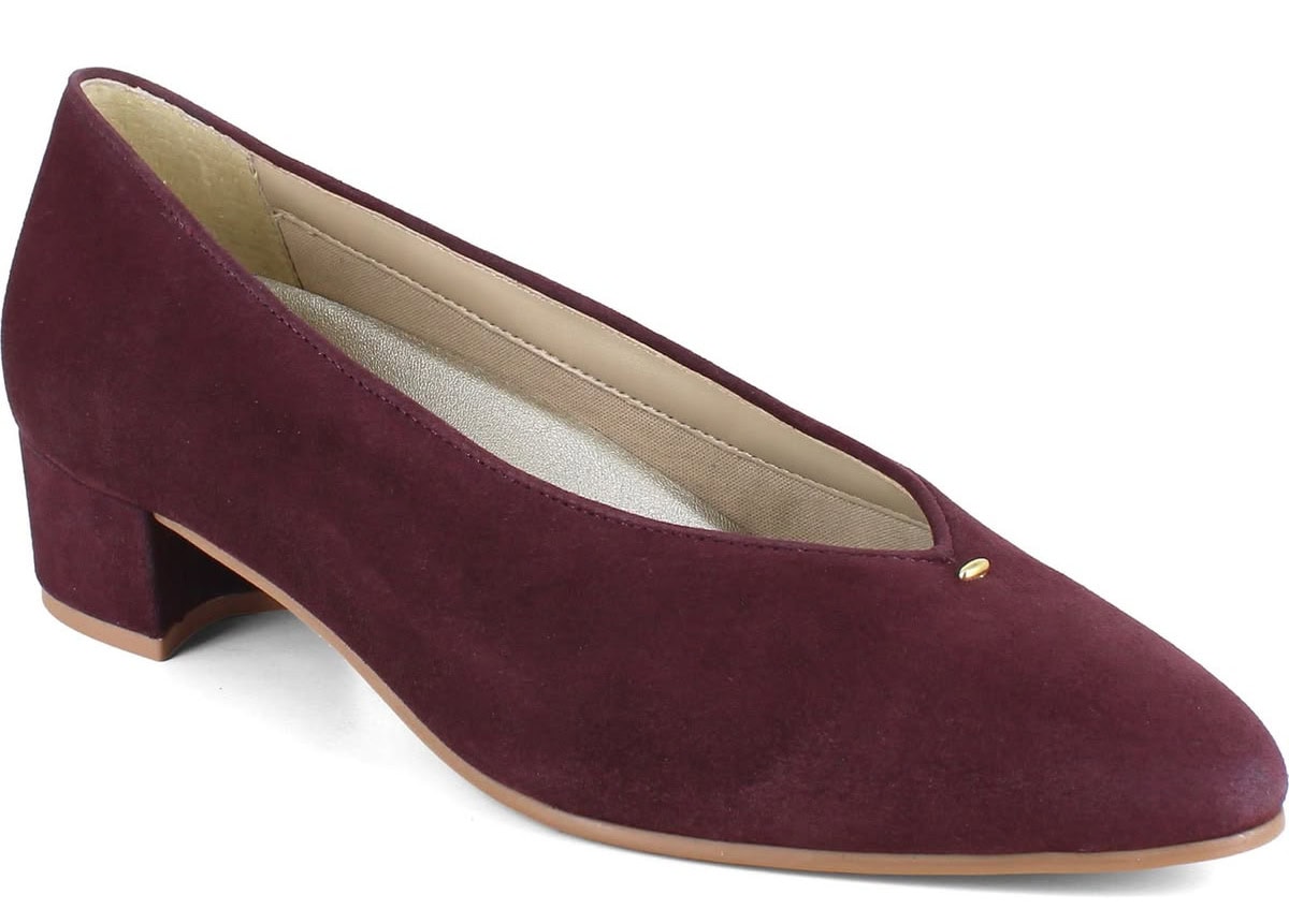 low heel which helps you look taller