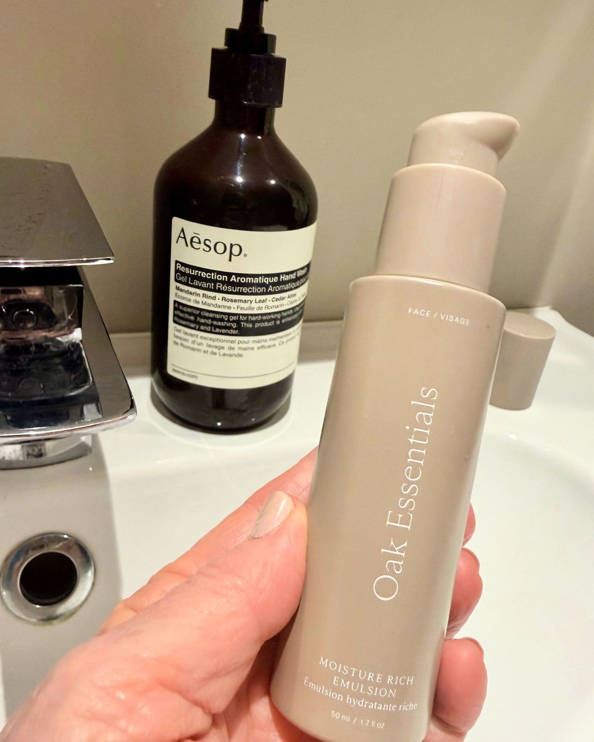 oak essentials moisture rich emulsion at sink