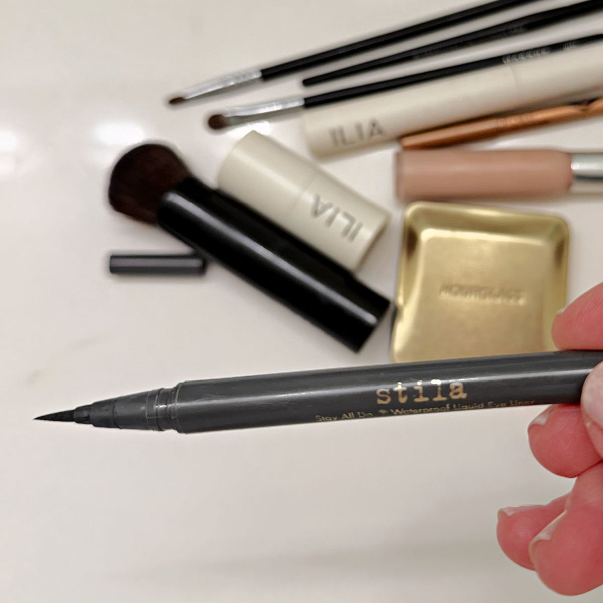 Stila Stay All Day Waterproof Liquid Eyeliner Stila Stay All Day Waterproof Liquid Eyeliner